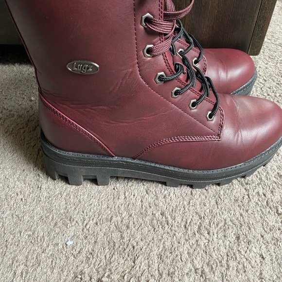 Women’s Boots - Picture 4 of 11